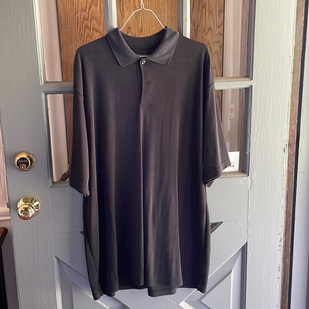 Natural Issue size Large Men’s shirt black
